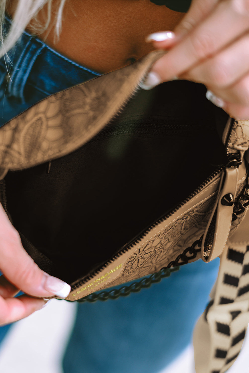 Black Colorblock Strap PU Crossbody Bag With Coin Purse
