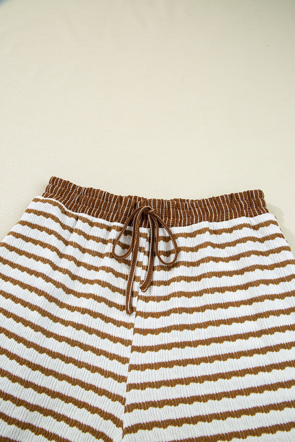 White Stripe Textured Collared Pullover Top and Drawstring Pants Set